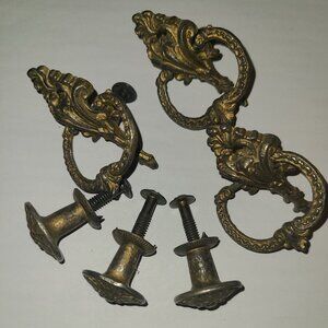 VTG French Court Rococo Brass Drawer Pulls Handle Dresser Hardware Knobs 6 Total